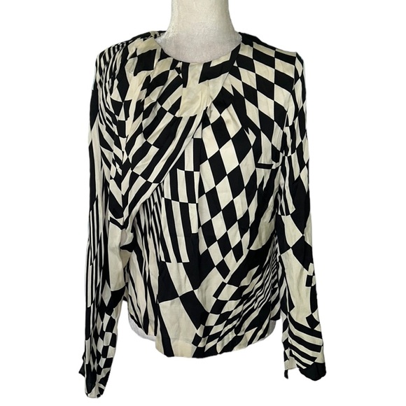 NWT Zara Black & Ivory Satin Front Pleat Asymmetrical Blouse - Bloggers Fave - L - Picture 7 of 16